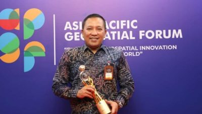 Bupati Sampang Terima Penghargaan Bhumandala Award 2023, Kategori Emas