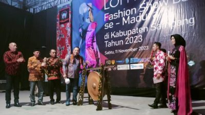 Bupati Sampang Support Lomba Fashion Batik Se Madura, Meski Tanpa Dukungan Pemerintah Daerah