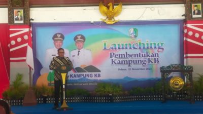 H. Idi dan H. Ab, Launching Pembentukan Kampung KB “Kabupaten Maju, Tidak Lepas Masyarakatnya Berkualitas”